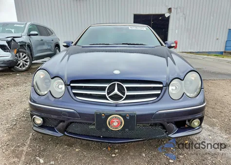 2007 Mercedes-Benz Clk 550 из США, поврежденный, VIN WDBTK72F17T079199